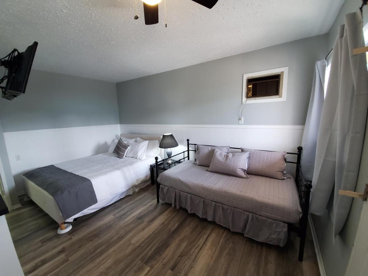 Celadon 3* Radium Hot Springs